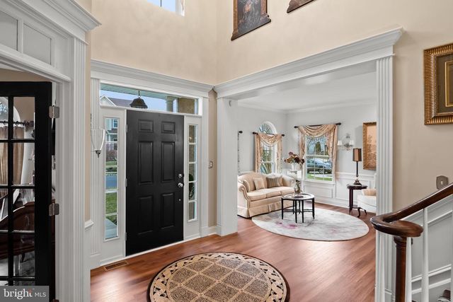 8 SARATOGA SPRINGS DR, Cinnaminson, NJ 08077