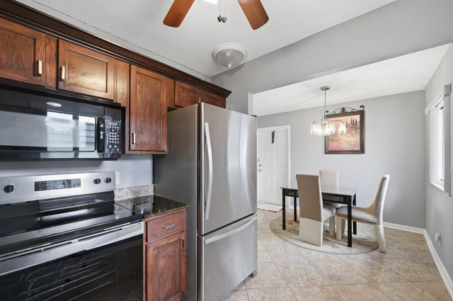 376 Saxony H, Delray Beach, FL 33446