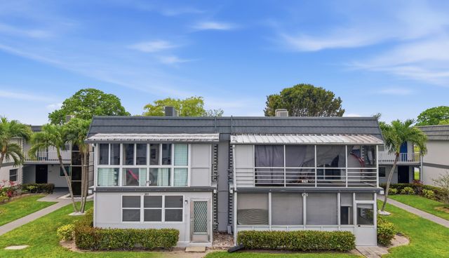 376 Saxony H, Delray Beach, FL 33446