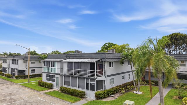 376 Saxony H, Delray Beach, FL 33446