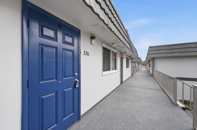 376 Saxony H, Delray Beach, FL 33446