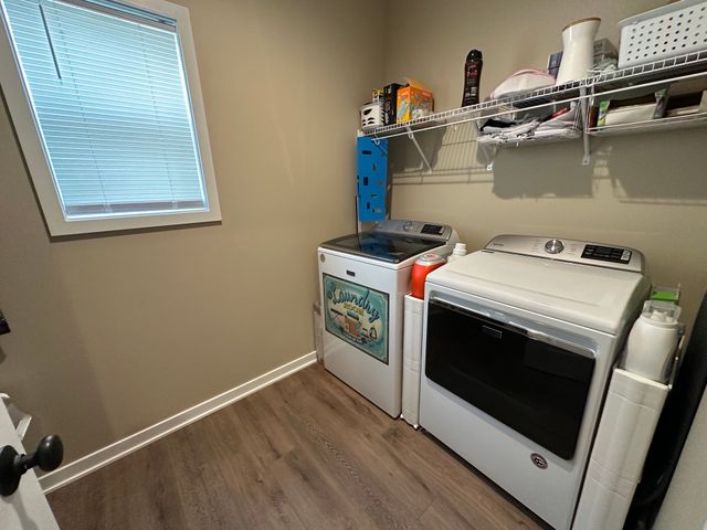 703 N 10th Avenue, Winterset, IA 50273