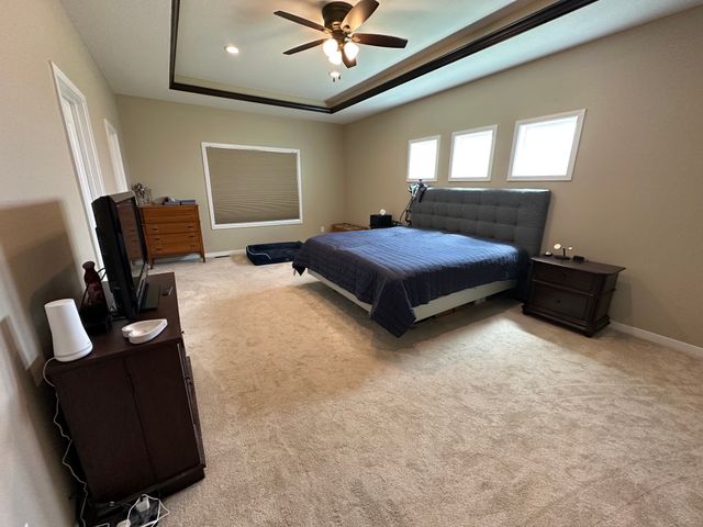703 N 10th Avenue, Winterset, IA 50273