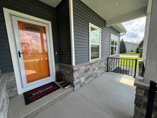 703 N 10th Avenue, Winterset, IA 50273
