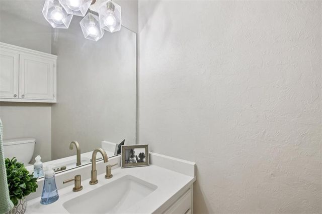 1899 Saddleback Boulevard 16, Norman, OK 73072