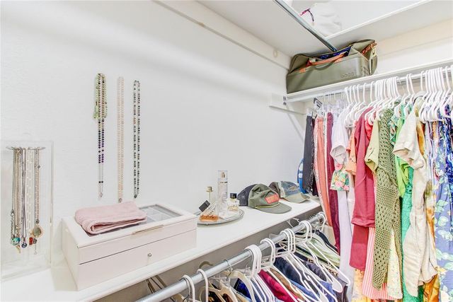 1899 Saddleback Boulevard 16, Norman, OK 73072