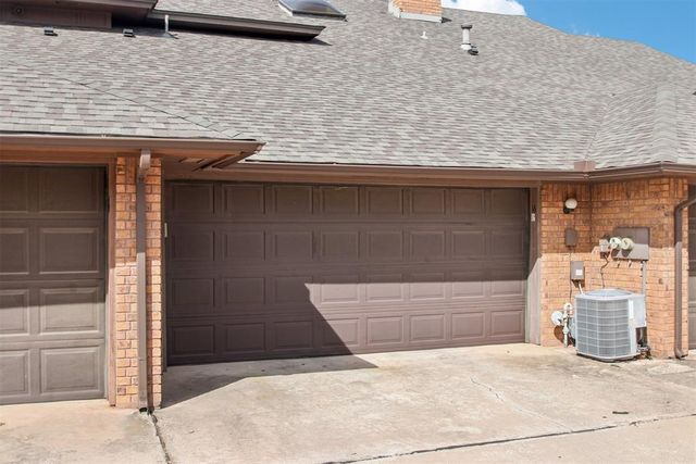 1899 Saddleback Boulevard 16, Norman, OK 73072