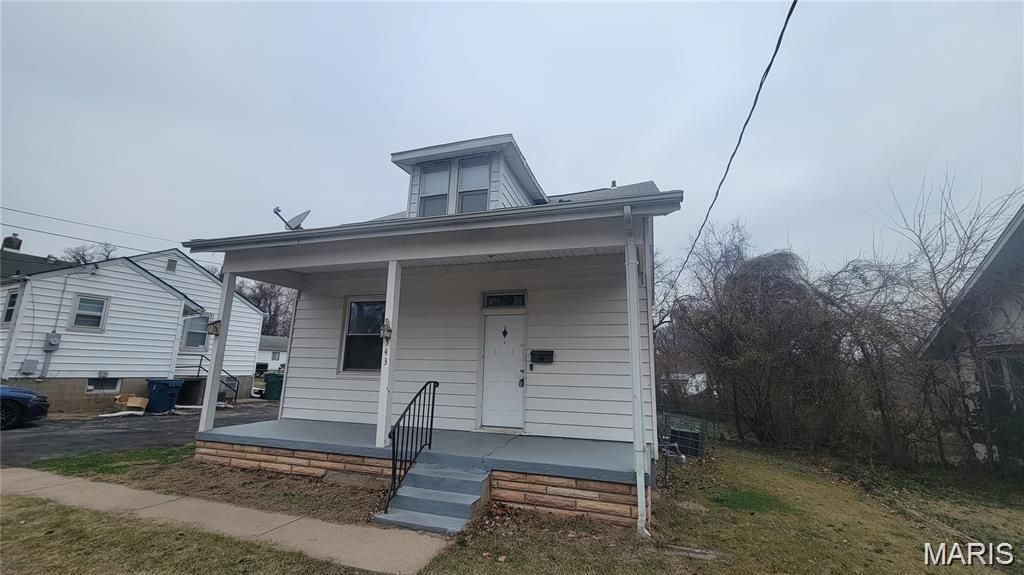343 Midridge Drive, Riverview, MO 63137