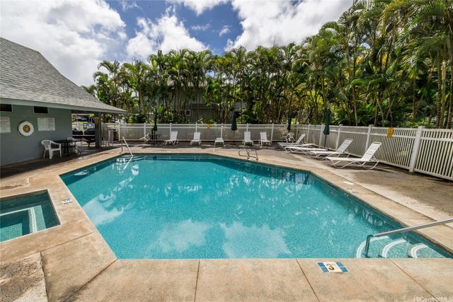 95-524 Wikao Street A204, Mililani, HI 96789