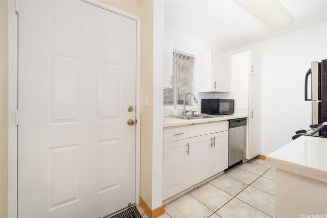 95-524 Wikao Street A204, Mililani, HI 96789