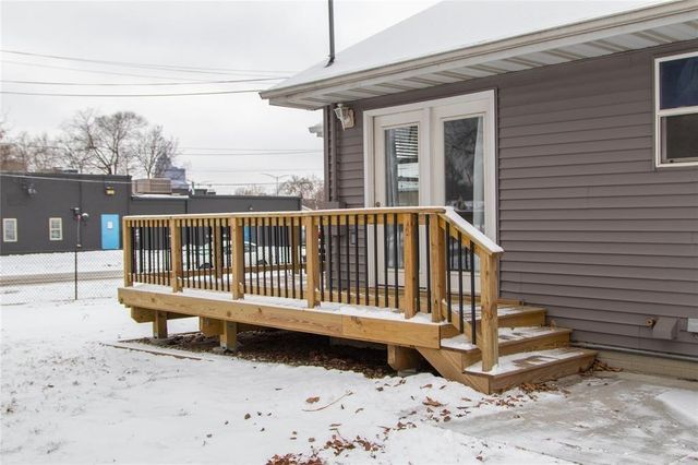525 SE 9th Street, Des Moines, IA 50309