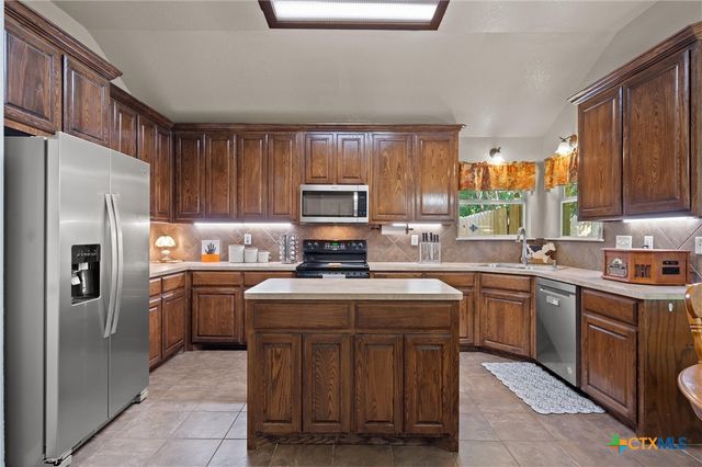 810 S Heather Marie Court, Temple, TX 76502