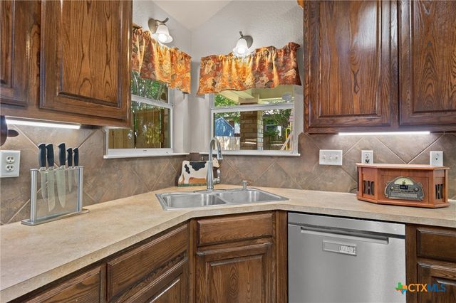 810 S Heather Marie Court, Temple, TX 76502