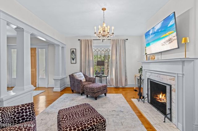 211 Pennsylvania Ave, Louisville, KY 40206