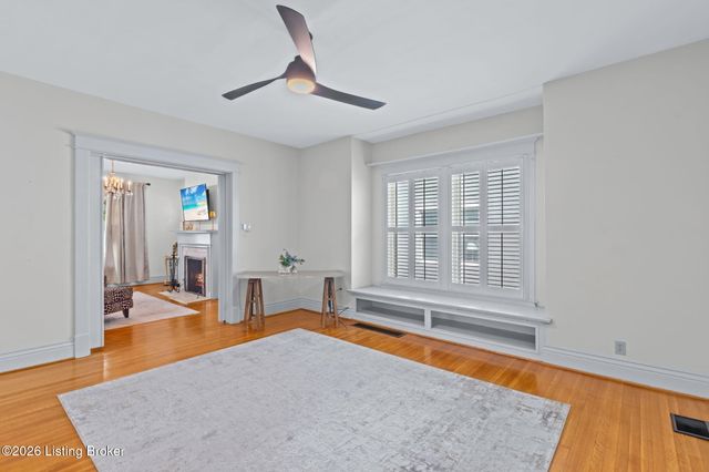 211 Pennsylvania Ave, Louisville, KY 40206