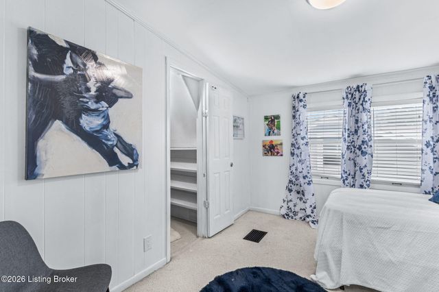 211 Pennsylvania Ave, Louisville, KY 40206