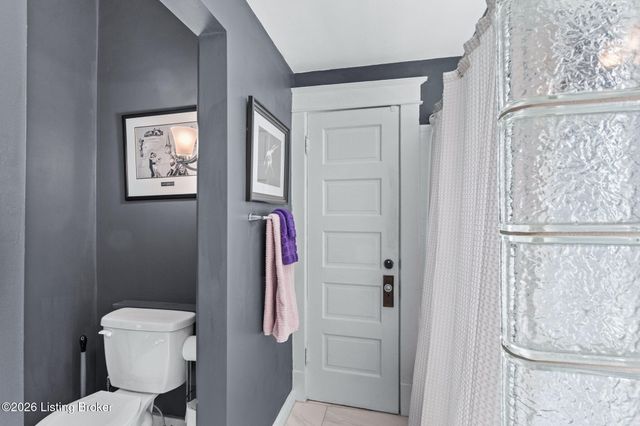 211 Pennsylvania Ave, Louisville, KY 40206