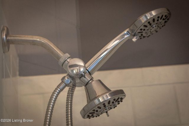 211 Pennsylvania Ave, Louisville, KY 40206