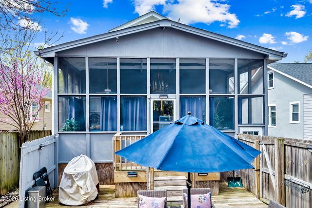 211 Pennsylvania Ave, Louisville, KY 40206