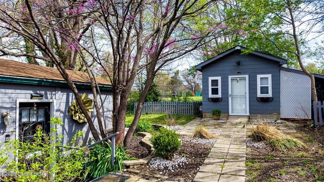 211 Pennsylvania Ave, Louisville, KY 40206