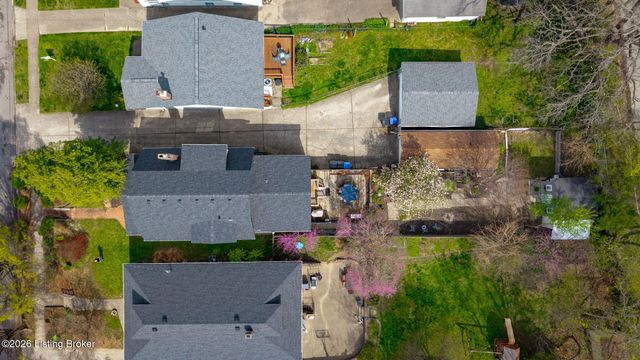 211 Pennsylvania Ave, Louisville, KY 40206