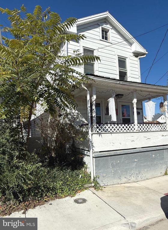101 S VALLEY ST, Martinsburg, WV 25401