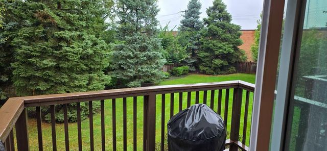 2674 S EMBERS A, Arlington Heights, IL 60005