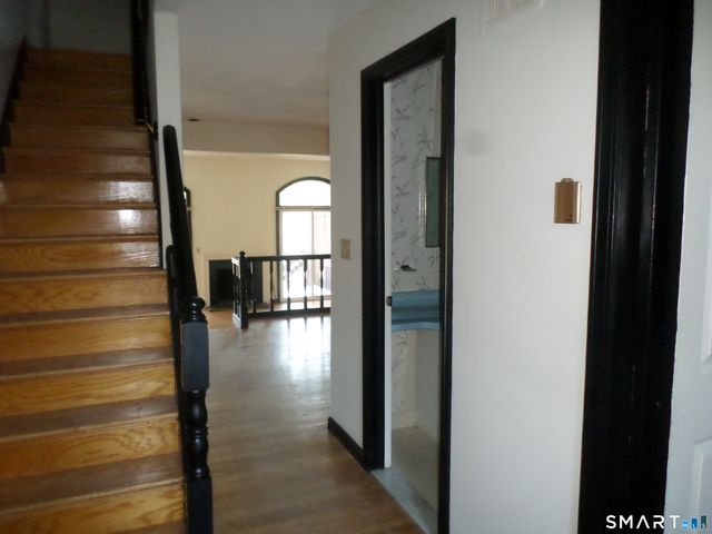 1165 Whitney Avenue 1165, Hamden, CT 06517