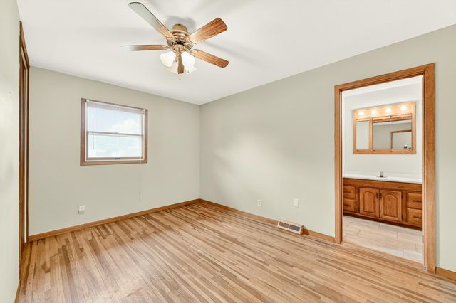 402 Strathmore Lane SE, Rochester, MN 55904
