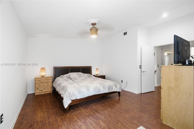 2822 N 34th Avenue, Hollywood, FL 33021
