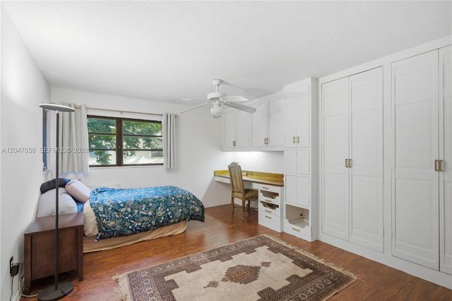 2822 N 34th Avenue, Hollywood, FL 33021