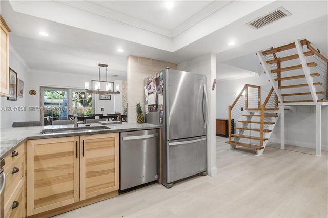 2822 N 34th Avenue, Hollywood, FL 33021