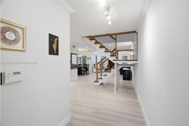 2822 N 34th Avenue, Hollywood, FL 33021