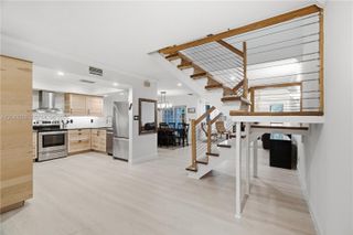 2822 N 34th Avenue, Hollywood, FL 33021