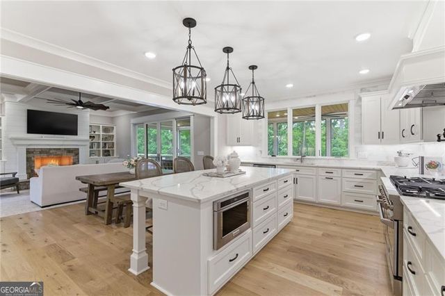 349 Masons Way, Waleska, GA 30183