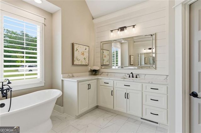 349 Masons Way, Waleska, GA 30183