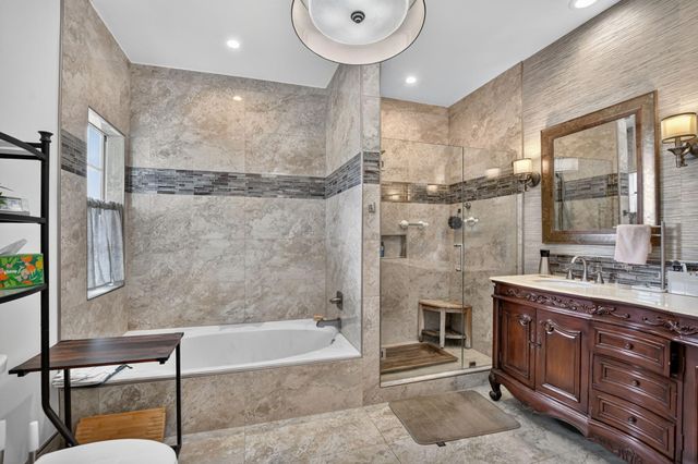 7659 Cinebar Drive, Boca Raton, FL 33433