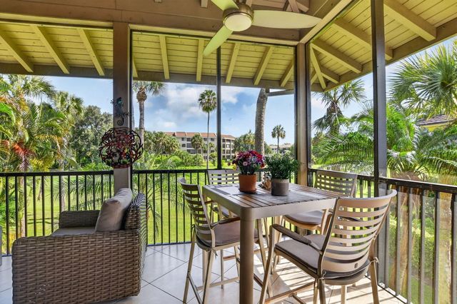 7659 Cinebar Drive, Boca Raton, FL 33433
