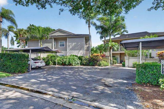 7659 Cinebar Drive, Boca Raton, FL 33433