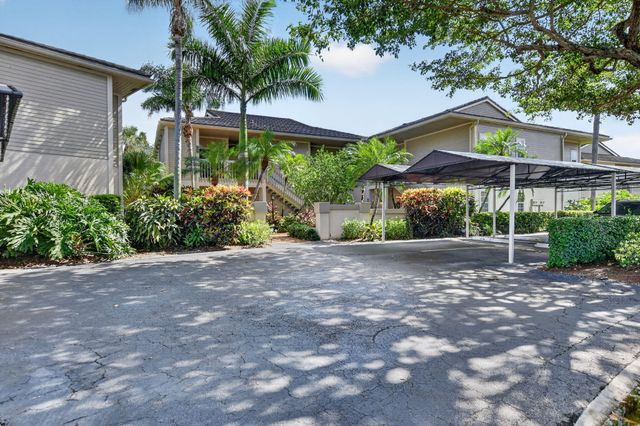 7659 Cinebar Drive, Boca Raton, FL 33433