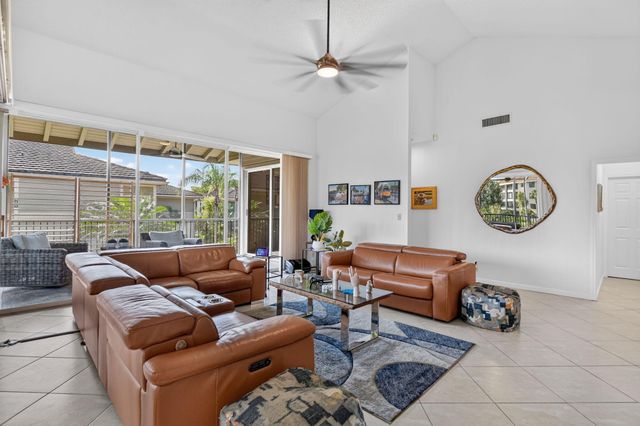 7659 Cinebar Drive, Boca Raton, FL 33433