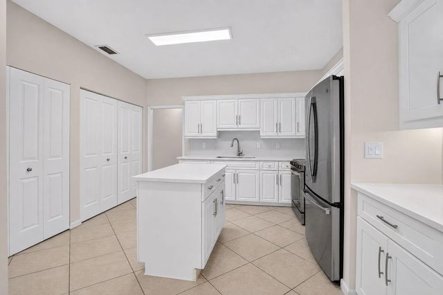 7659 Cinebar Drive, Boca Raton, FL 33433
