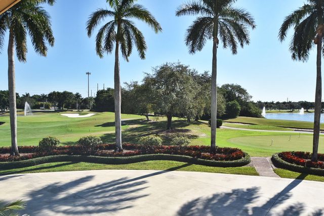 7659 Cinebar Drive, Boca Raton, FL 33433