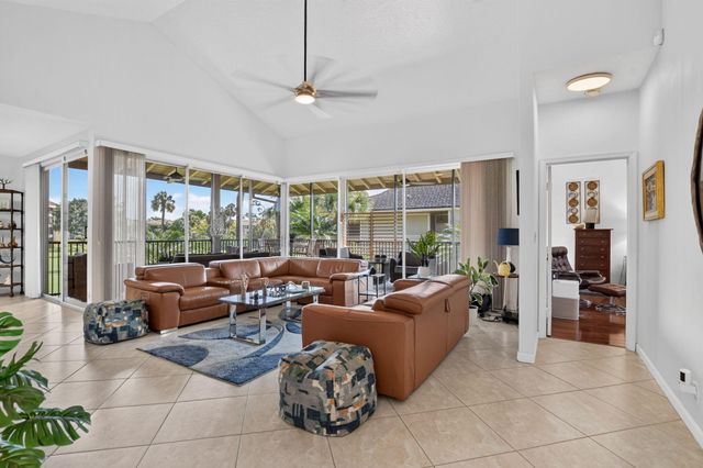 7659 Cinebar Drive, Boca Raton, FL 33433