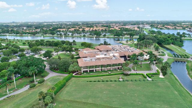 7659 Cinebar Drive, Boca Raton, FL 33433