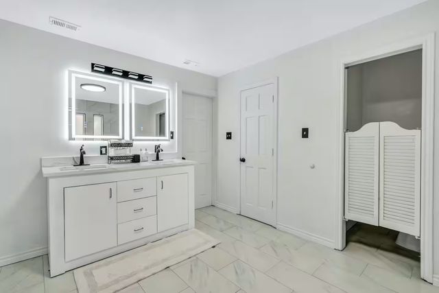 3402 S Glenbrook Drive, Garland, TX 75041