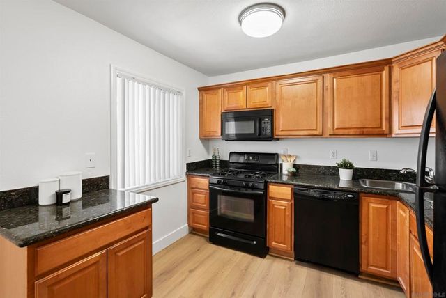 4654 33rd St 20, San Diego, CA 92116