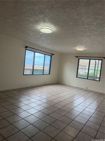 92-772 Maalili Place, Kapolei, HI 96707