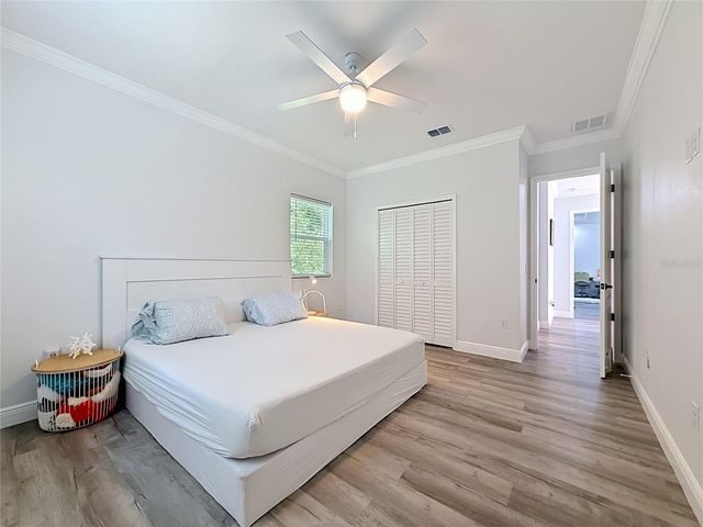 525 ELM STREET, Safety Harbor, FL 34695