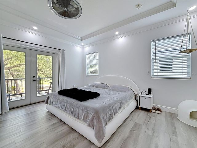 525 ELM STREET, Safety Harbor, FL 34695